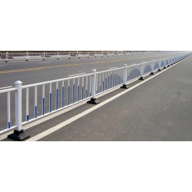 呼和浩特市市政道路护栏厂家_锌钢护栏批发_道路护栏厂家_价格